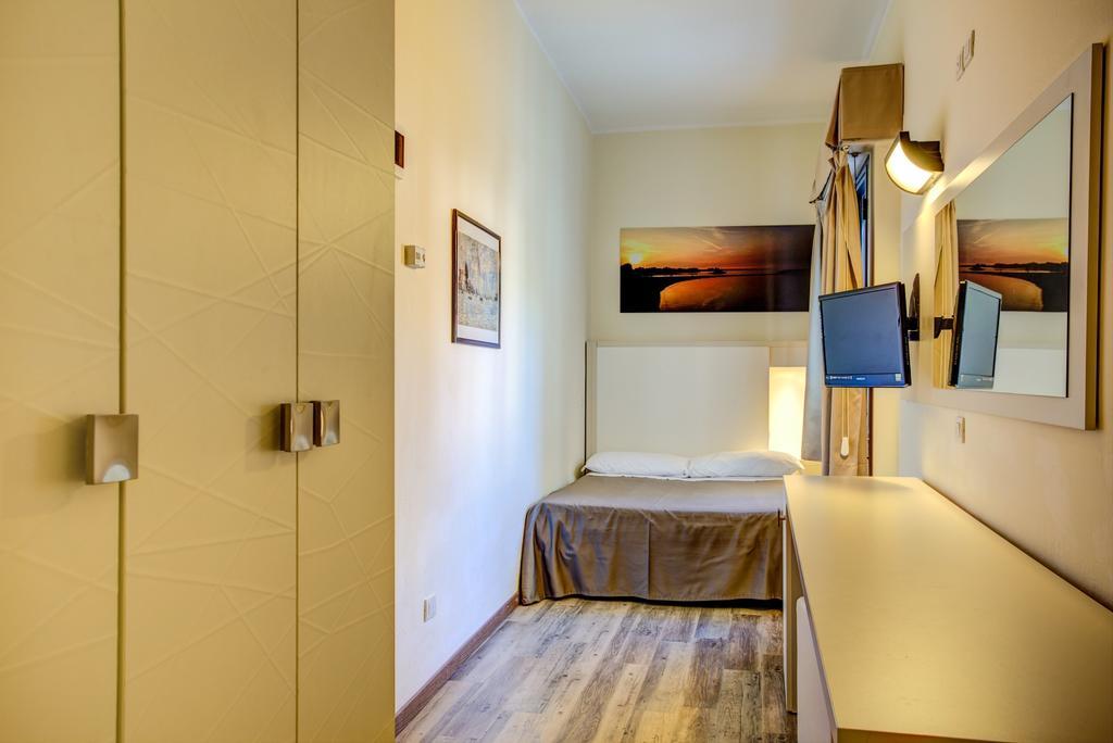 Hotel Major Cattolica Cameră foto