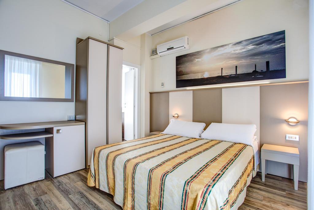 Hotel Major Cattolica Cameră foto