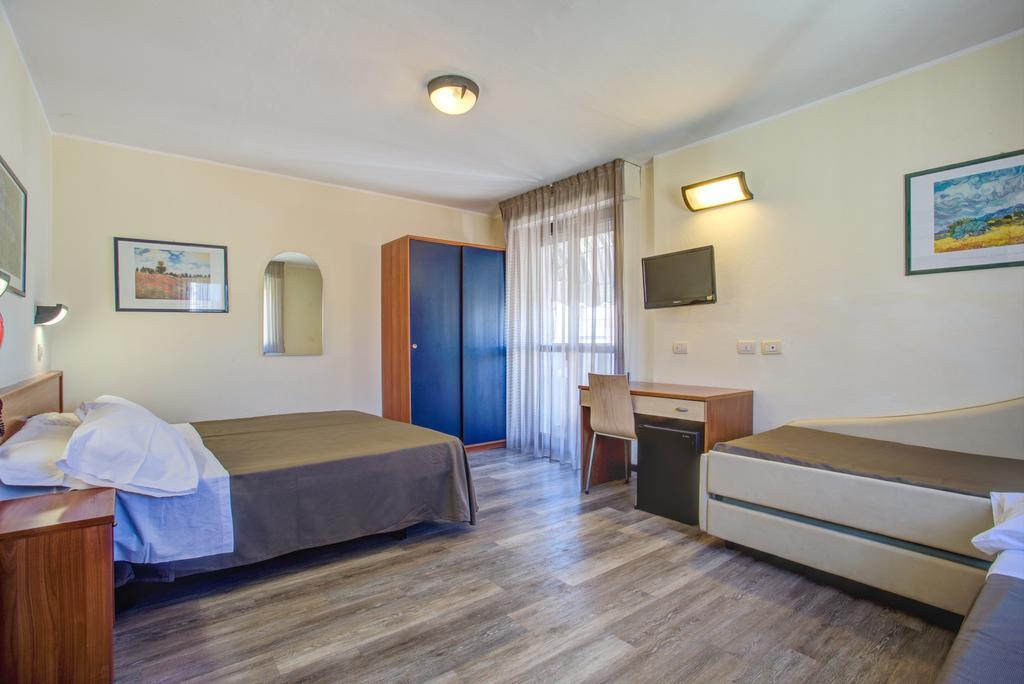 Hotel Major Cattolica Cameră foto